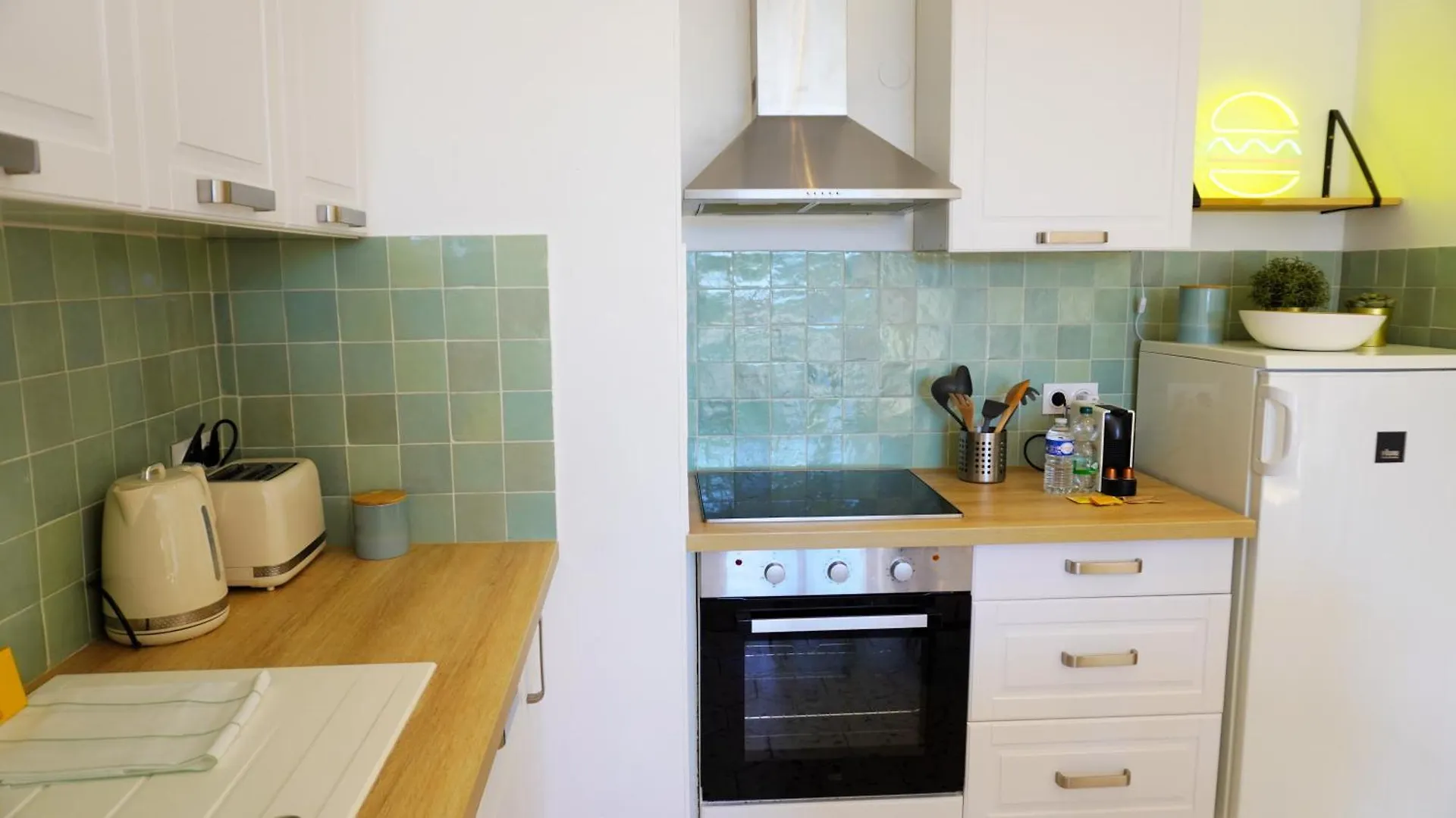 Apartment Proche Palais Des Festivals, Mer, Plage By Palmazur Cannes France
